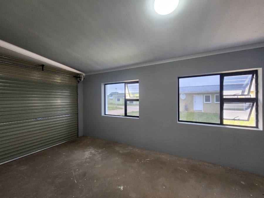 2 Bedroom Property for Sale in Pacaltsdorp Western Cape